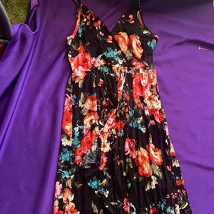 Floral Dress short in front flows in back.